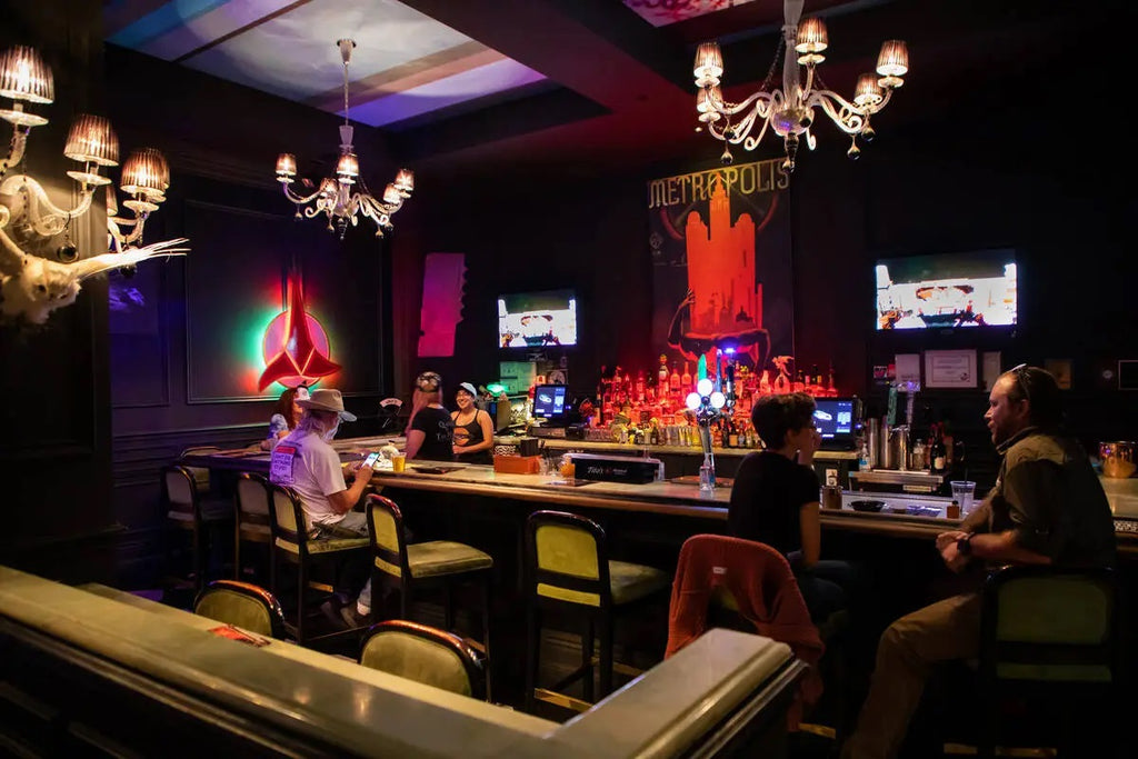 Captain's bLog 102022.07 : LVRJ Las Vegas cosplay bar plans to expand through franchising